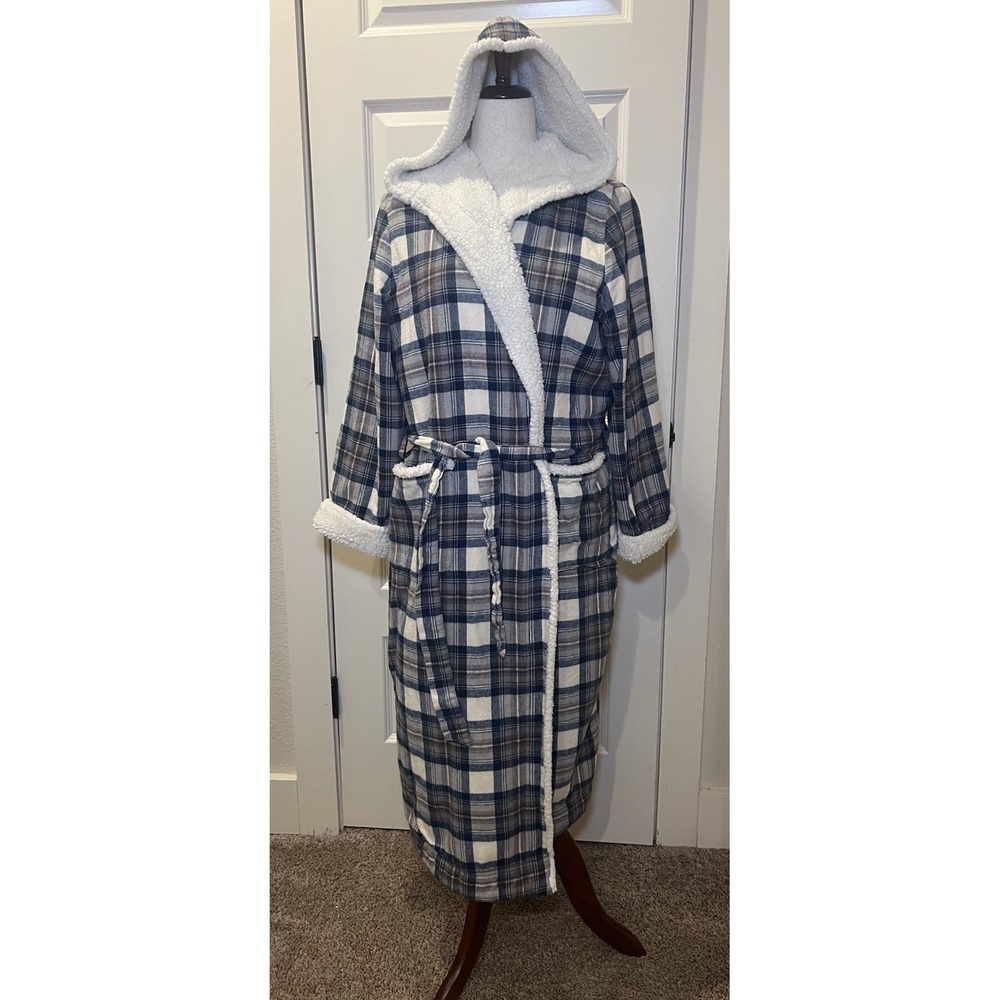 L.L. Bean Women's Scotch Plaid Flannel Robe, Sherpa Lined Long Size Small, Cozy